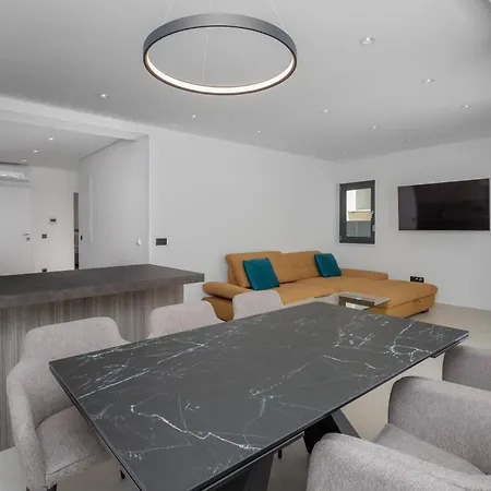 Blue Horizon Makarska