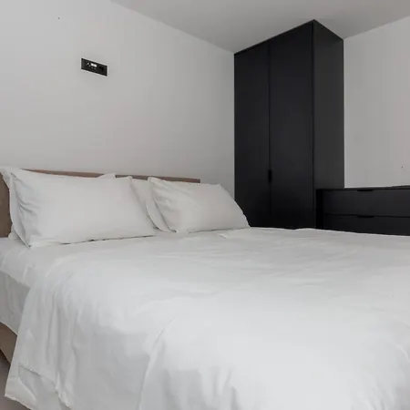 Apartment Blue Horizon