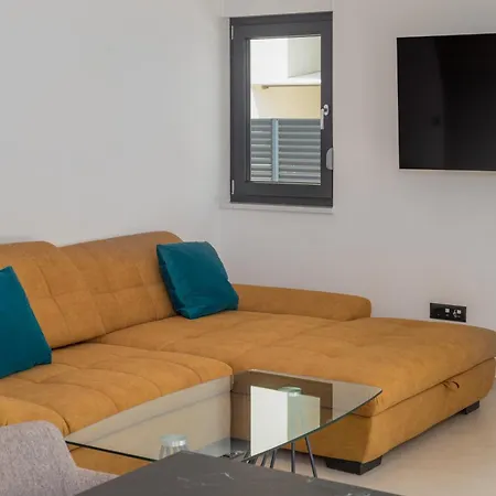 Blue Horizon Apartment Makarska